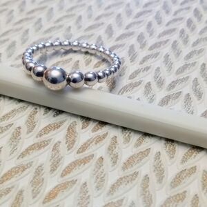 Elegant Silver Beaded Ring